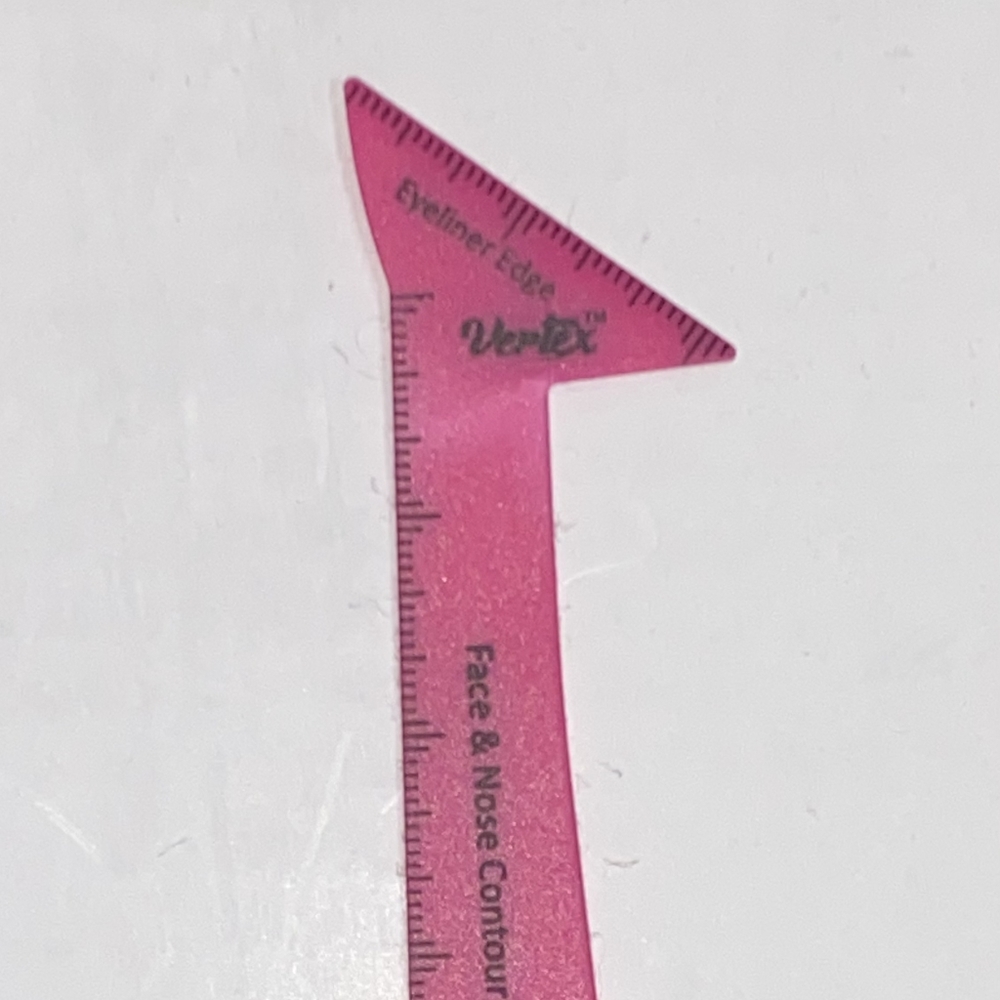 Eyeliner Stencils Wing